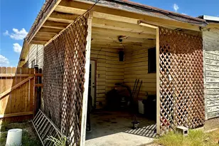 1133 W Parsonage St, Winters, TX 79567 - Photo 27