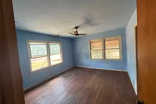1305 W 11th St, McGregor, TX 76657 - Photo 7