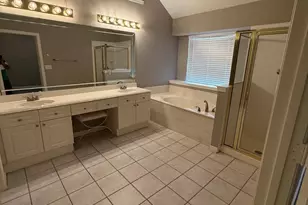 8001 Kings Ridge Rd, Frisco, TX 75035 - Photo 5