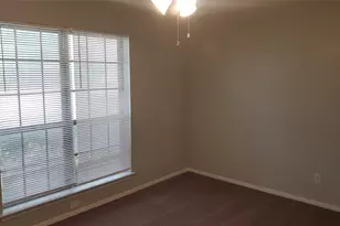 317 Doral Pl, Garland, TX 75043 - Photo 11