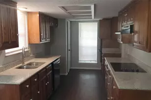 317 Doral Pl, Garland, TX 75043 - Photo 17