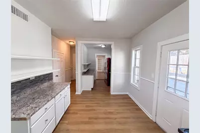 615 NW 5th Avenue, Mineral Wells, TX 76067 - Photo 5