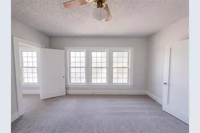 615 NW 5th Avenue, Mineral Wells, TX 76067 - Photo 15