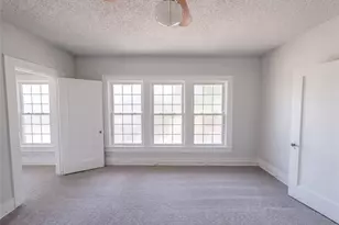 615 NW 5th Ave, Mineral Wells, TX 76067 - Photo 15