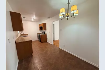 1013 W Tucker Boulevard, Arlington, TX 76013 - Photo 9