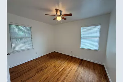 1013 W Tucker Boulevard, Arlington, TX 76013 - Photo 5