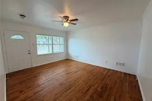 1013 W Tucker Blvd, Arlington, TX 76013 - Photo 3