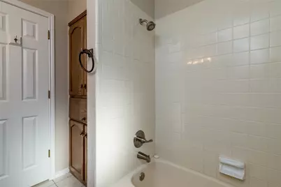 7813 Redwood Court, North Richland Hills, TX 76182 - Photo 29