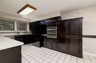 7813 Redwood Ct, North Richland Hills, TX 76182 - Photo 15