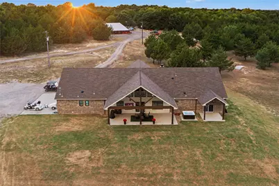 8615 County Road 534, Whitewright, TX 75491 - Photo 5