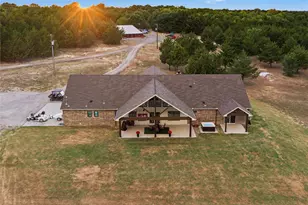 8615 Co Rd 534, Whitewright, TX 75491 - Photo 5