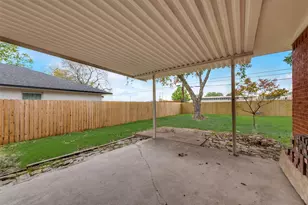 2643 San Medina Ave, Dallas, TX 75228 - Photo 17