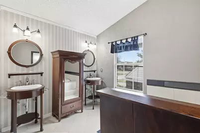 4708 Glenbrook Drive, Grapevine, TX 76051 - Photo 19