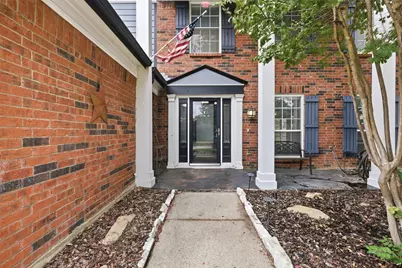 4708 Glenbrook Drive, Grapevine, TX 76051 - Photo 3