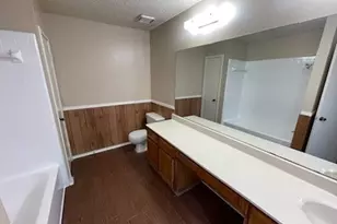 10228 Ridge Oak St, Dallas, TX 75227 - Photo 9