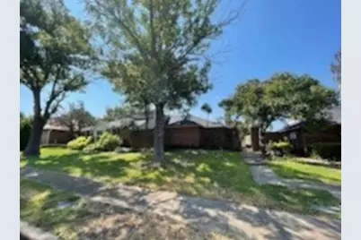 10228 Ridge Oak Street, Dallas, TX 75227 - Photo 1