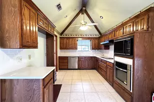 4204 Marshall Ct, Plano, TX 75093 - Photo 7