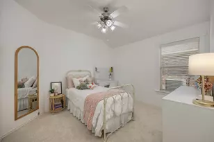 2536 Shooting Star Dr, McKinney, TX 75071 - Photo 7