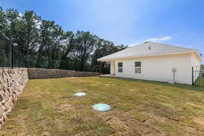 1001 Apache Ridge Road, Granbury, TX 76048 - Photo 35