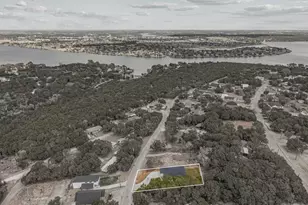 1001 Apache Ridge Rd, Granbury, TX 76048 - Photo 37