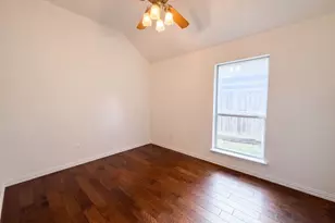 1623 W Pleasant Dr, Midlothian, TX 76065 - Photo 11