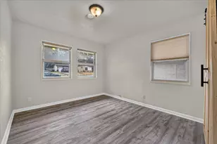 5500 Wheaton Dr, Fort Worth, TX 76133 - Photo 13