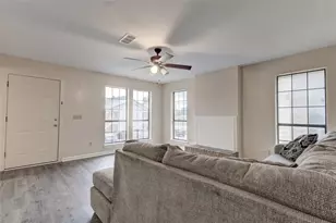 201 W Trinity St, Forney, TX 75126 - Photo 3