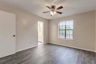 201 W Trinity St, Forney, TX 75126 - Photo 9