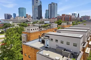 644 E Bluff St, Fort Worth, TX 76102 - Photo 31