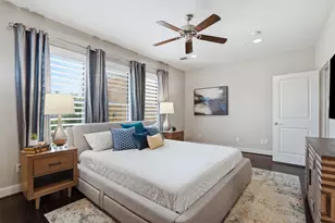 644 E Bluff St, Fort Worth, TX 76102 - Photo 13