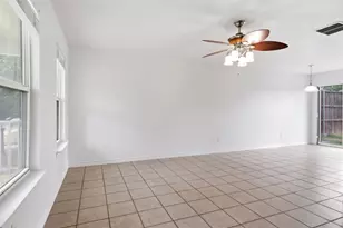 6904 Bountiful Grove Dr, McKinney, TX 75070 - Photo 9