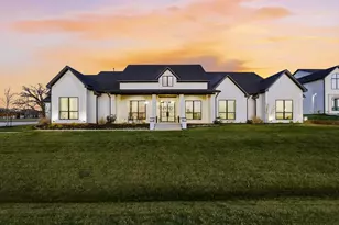 4304 Belle Dr, Flower Mound, TX 75022 - Photo 1