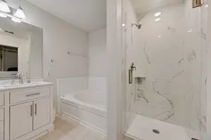 1421 Laurel Hall Ln, Little Elm, TX 75068 - Photo 11