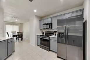 1421 Laurel Hall Ln, Little Elm, TX 75068 - Photo 5