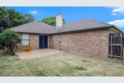 6908 Bentley Avenue, Fort Worth, TX 76137 - Photo 25