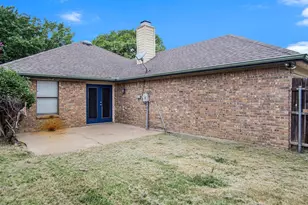 6908 Bentley Ave, Fort Worth, TX 76137 - Photo 25