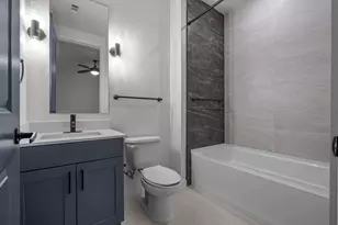 1100 N Zang Blvd, Dallas, TX 75203 - Photo 11