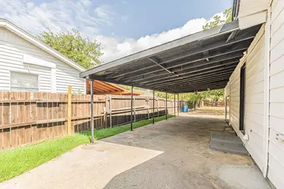 426 NE 29th Street, Grand Prairie, TX 75050 - Photo 29