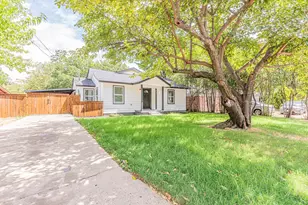 426 NE 29th St, Grand Prairie, TX 75050 - Photo 37