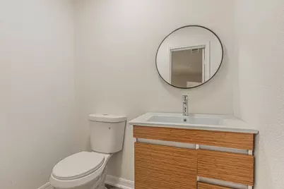 426 NE 29th Street, Grand Prairie, TX 75050 - Photo 17