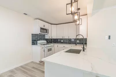 426 NE 29th Street, Grand Prairie, TX 75050 - Photo 13