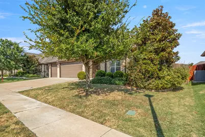 947 Mangrove Drive, Fate, TX 75087 - Photo 3