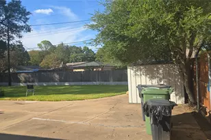 1611 Park Ridge Terrace, Arlington, TX 76012 - Photo 3