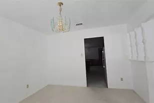 1611 Park Ridge Terrace, Arlington, TX 76012 - Photo 11