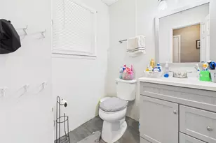 711 West Ave, Electra, TX 76360 - Photo 23