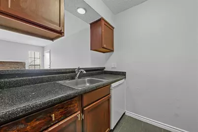 9520 Royal Lane #321, Dallas, TX 75243 - Photo 7