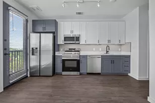 1100 N Zang Blvd, Dallas, TX 75203 - Photo 5