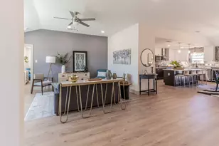 3131 Altman Dr, Dallas, TX 75229 - Photo 3