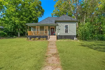 1216 Wesley Street, Greenville, TX 75401 - Photo 1