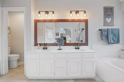 8317 Trail Lake Drive, Rowlett, TX 75088 - Photo 17